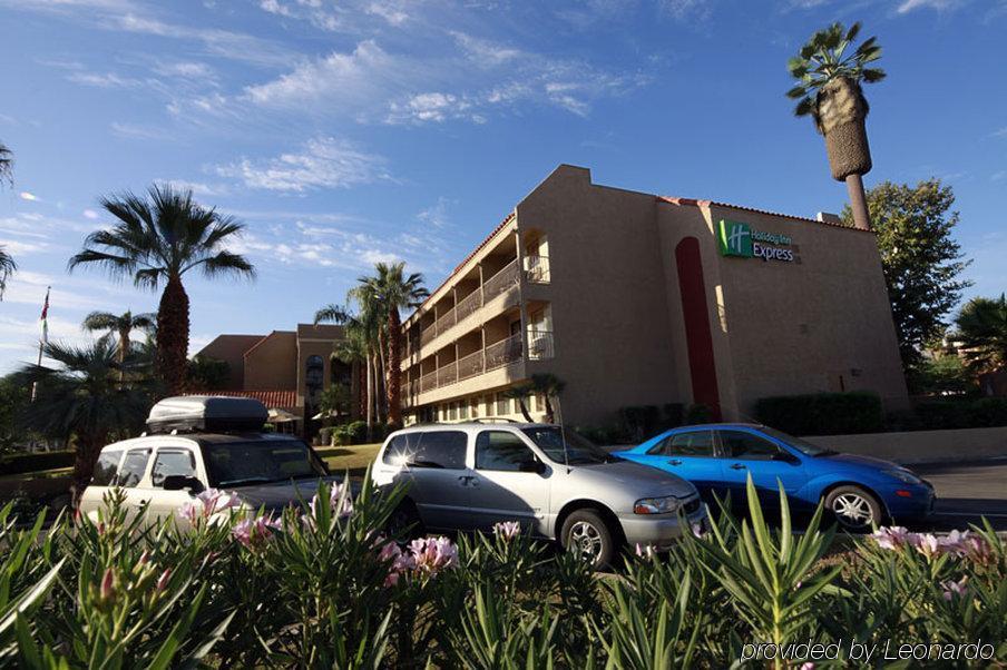 Holiday Inn Express Palm Desert By Ihg Exteriör bild
