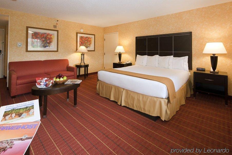 Holiday Inn Express Palm Desert By Ihg Rum bild